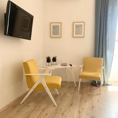 Ra Garden Apartment *